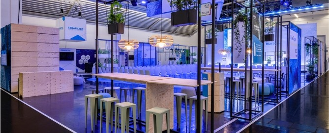 Stehtische und Stehhocker, Look & Feel Blau